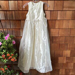 Like New Jessica McClintock Ivory Sleeveless Junior Bridesmaid Dress in Girls 12